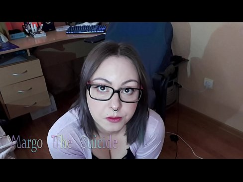❤️ Kynþokkafull stelpa með gleraugu sýgur dildó djúpt á myndavélinni Klám vk á is.tubsexer-porn.ru ❌❤